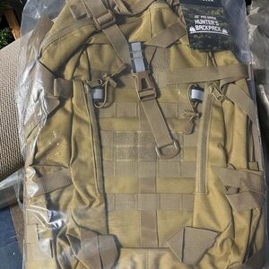 Tactical Hunter's Backpack in Olive